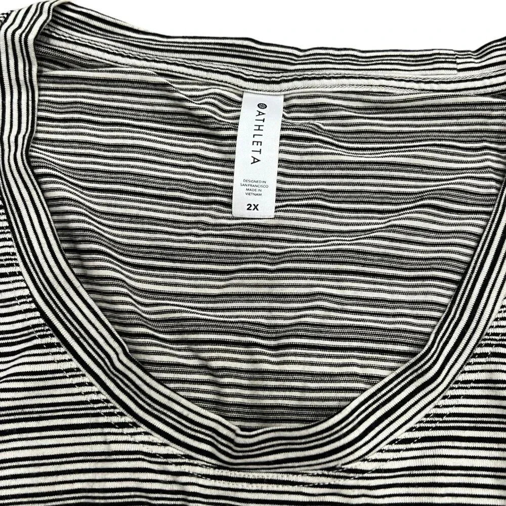 Athleta Cloudlight Stratus Black Ivory Stripe Long Sleeve Tee 2X - Picture 3 of 4